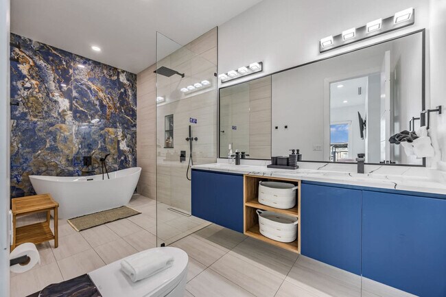 Building Photo - 2175 S Tropical Trail