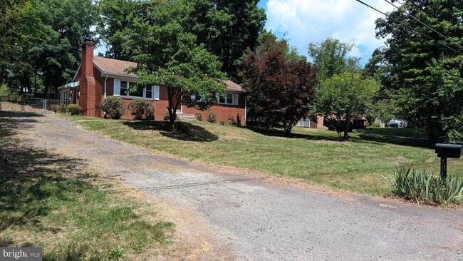 Building Photo - 7116 Judith Ave