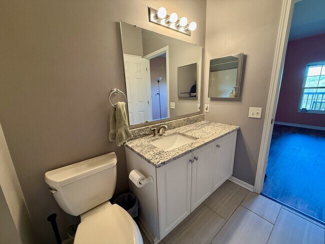 Building Photo - 109 Stockton Ridge