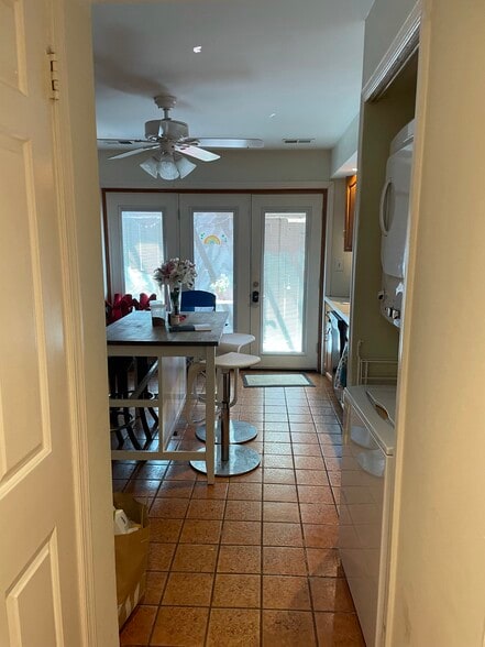 Kitchen - 2318 L St NW