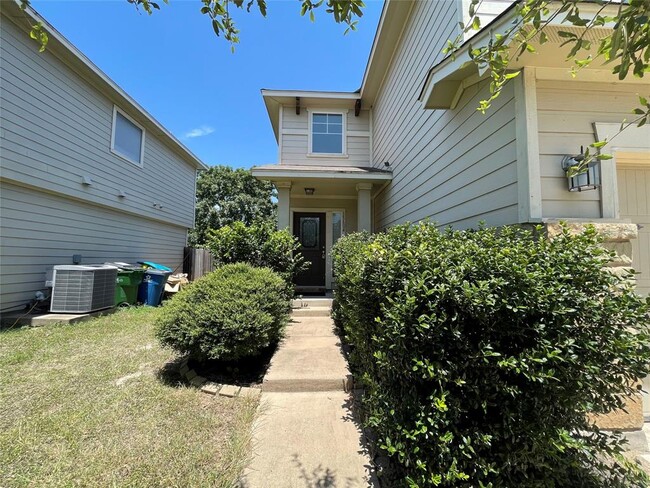 Building Photo - 13604 Oystercatcher Dr