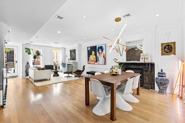 Building Photo - 634 Garden St