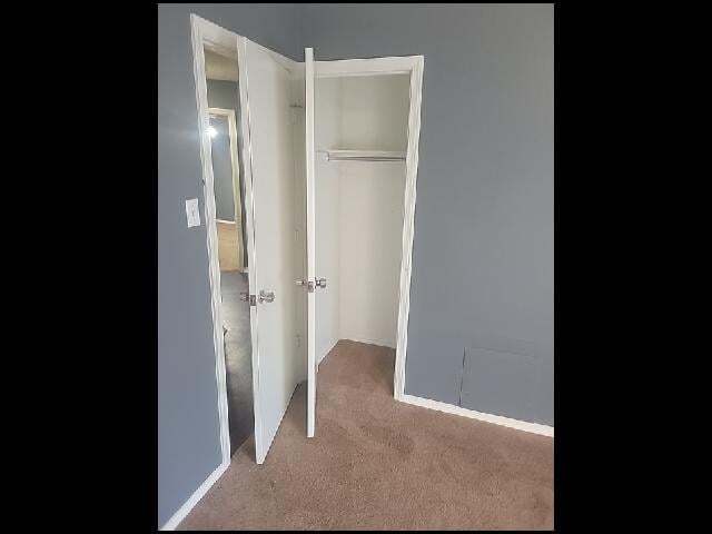 Building Photo - 1702 Calgary Trail