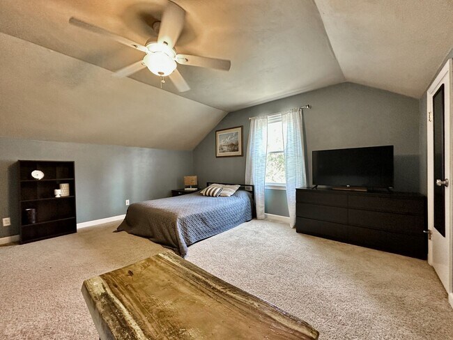 Building Photo - Ready August 1st! A First-Time Rental on a...