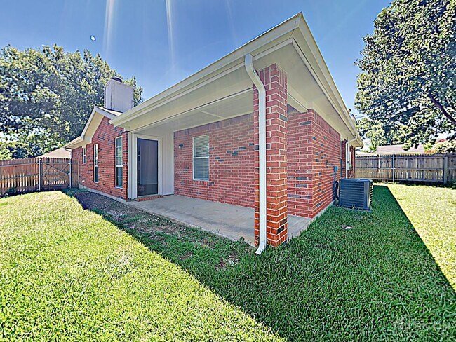 Building Photo - 6514 Spitfire Dr
