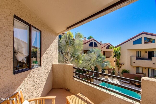 Building Photo - 10301 N 70th St