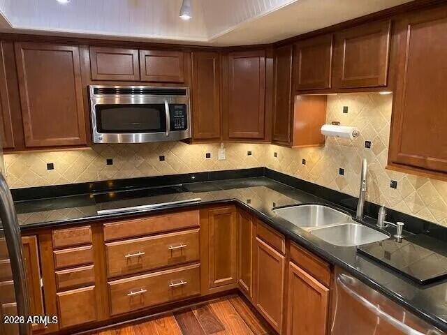 Building Photo - 17404 N 99th Ave