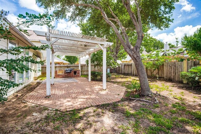 Building Photo - 7302 Hollow Field Ln