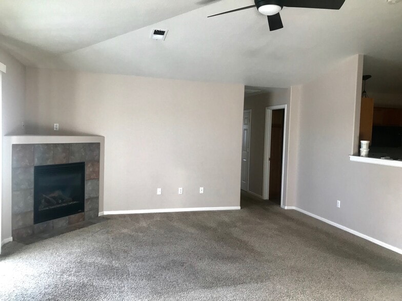 Building Photo - 4505 Springer Ct