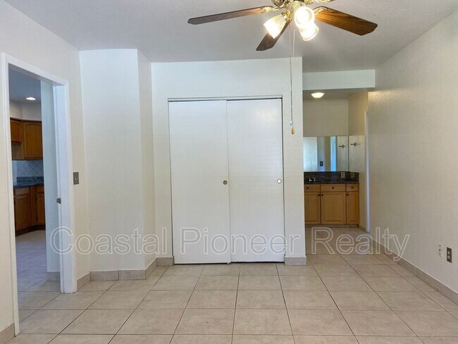 Building Photo - 7306 Kingsbury Cir