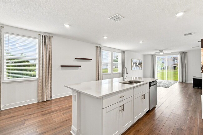 Building Photo - 101 Pitching Wedge Dr