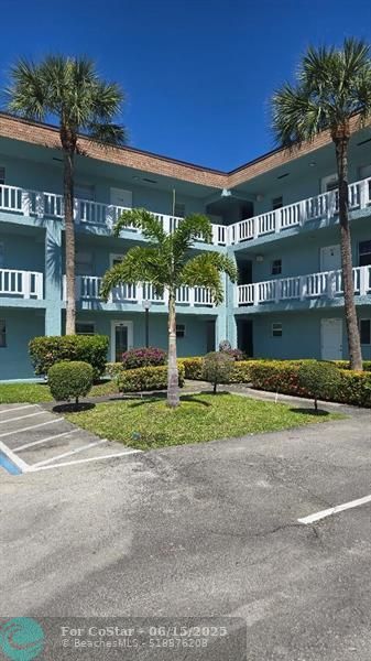 Building Photo - 606 SW Natura Blvd