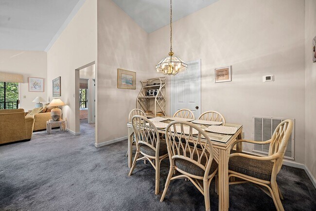 Building Photo - Gated Community of Prestwick