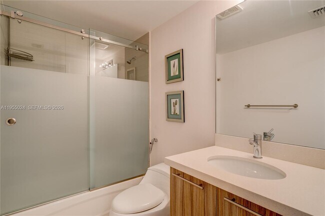 Building Photo - 6700 Indian Creek Dr