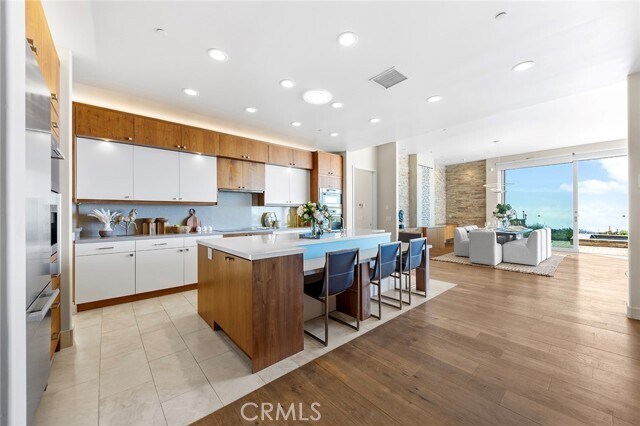 Building Photo - 3355 Alta Laguna Blvd