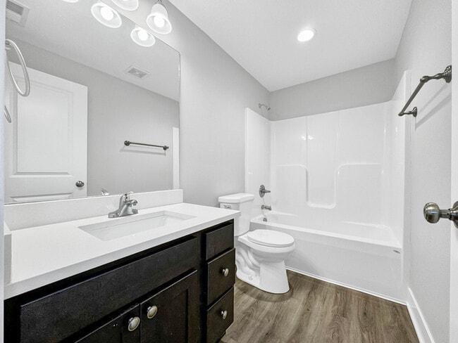 Building Photo - 4461 Lower Beaver Rd