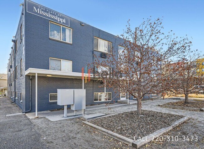 Building Photo - 1400 W Mississippi Ave