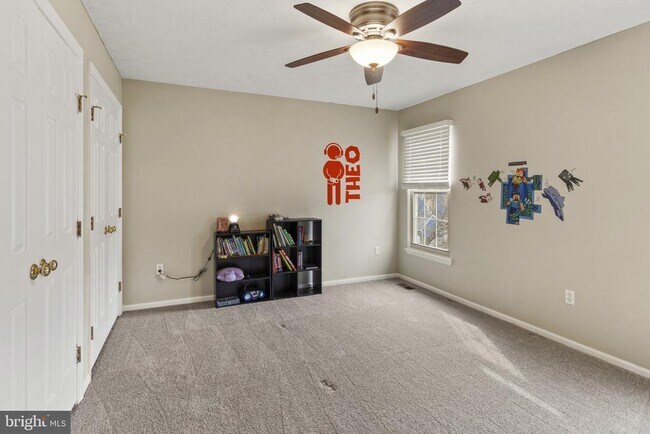 Building Photo - 6018 River Birch Ct