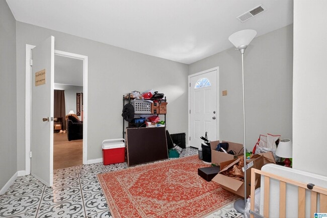 Building Photo - 1112 Blue Ridge Blvd