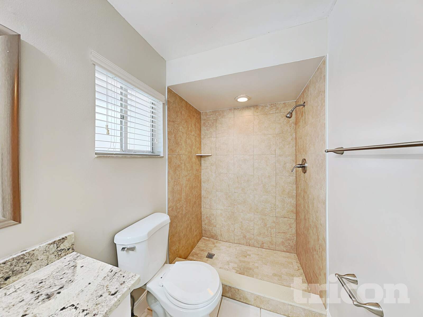 Building Photo - 107 Cinnamon Dr