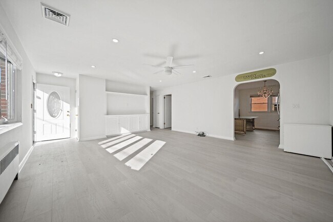 Building Photo - 23 Arn Terrace