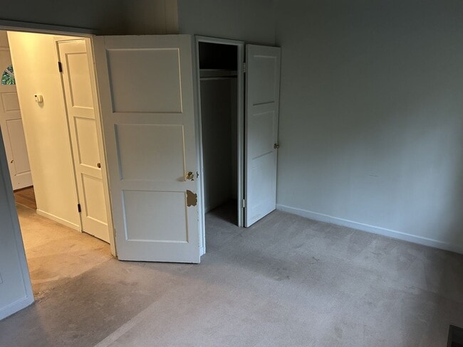 Building Photo - Wonderful 2-Bedroom 1-Bath Home