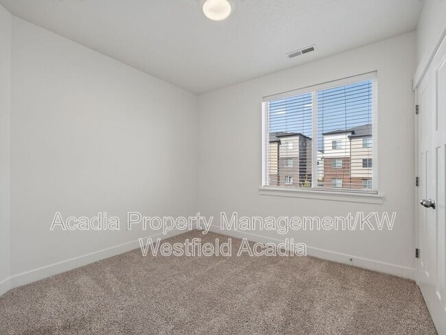 Building Photo - 1386 N 3830 W