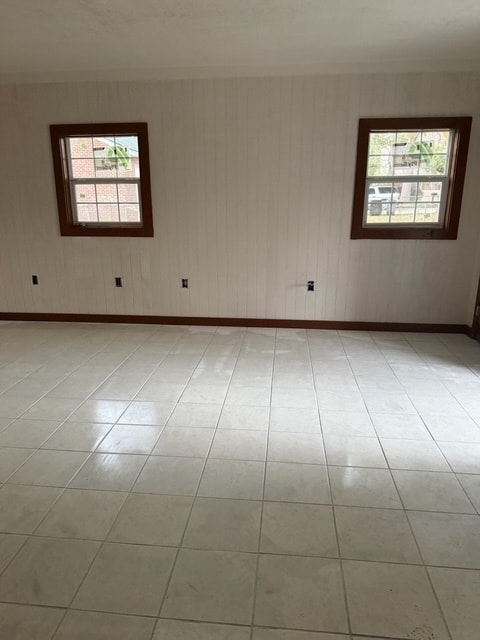 Building Photo - 12325 N Englewood Dr