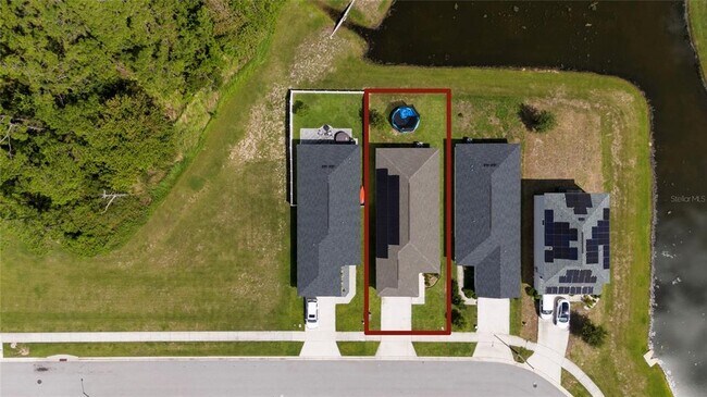 Building Photo - 355 Lily Ln