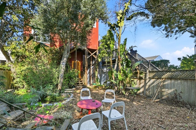 Building Photo - 4037 25th St