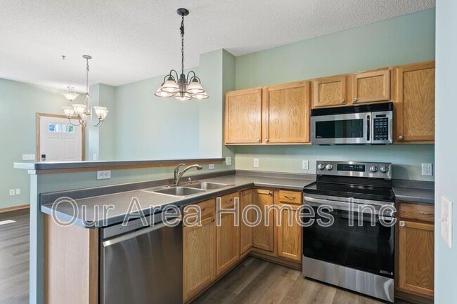 Building Photo - 11322 Aberdeen Cir NE