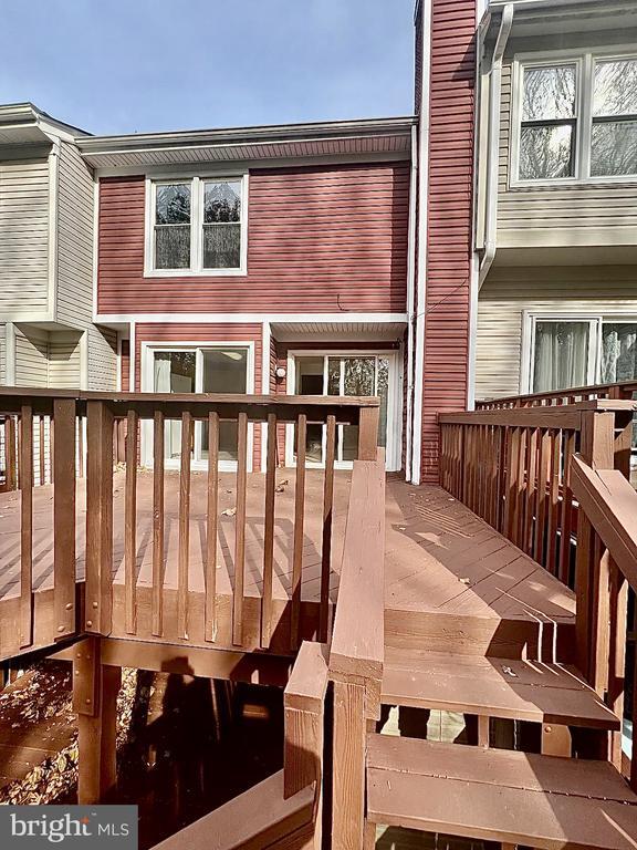 Building Photo - 11570 Hill Meade Ln