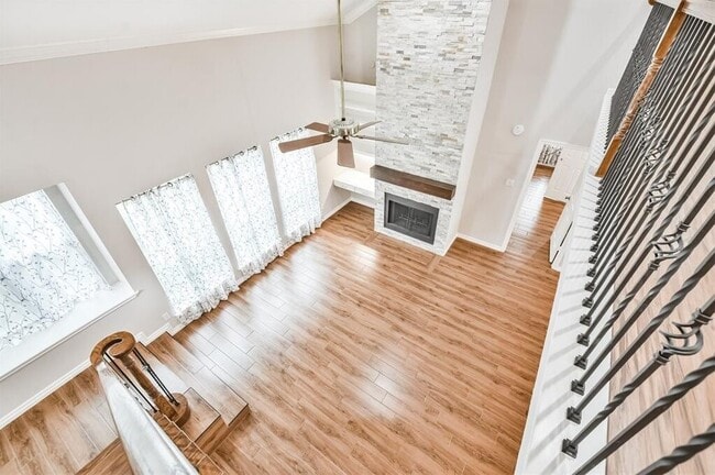 Building Photo - 10327 Brickyard Ct
