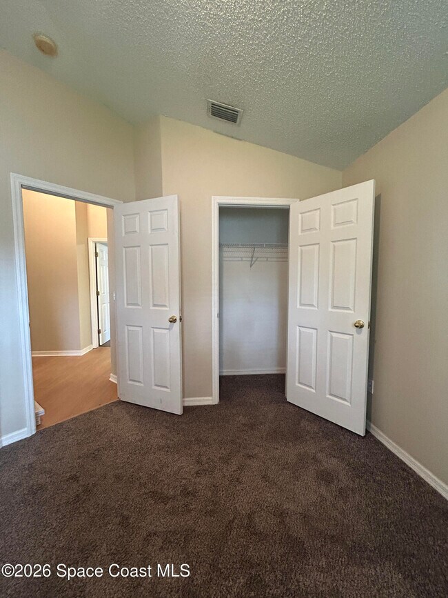 Building Photo - 2891 Stratford Pointe Dr