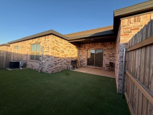 Building Photo - 5859 Urbana Pl