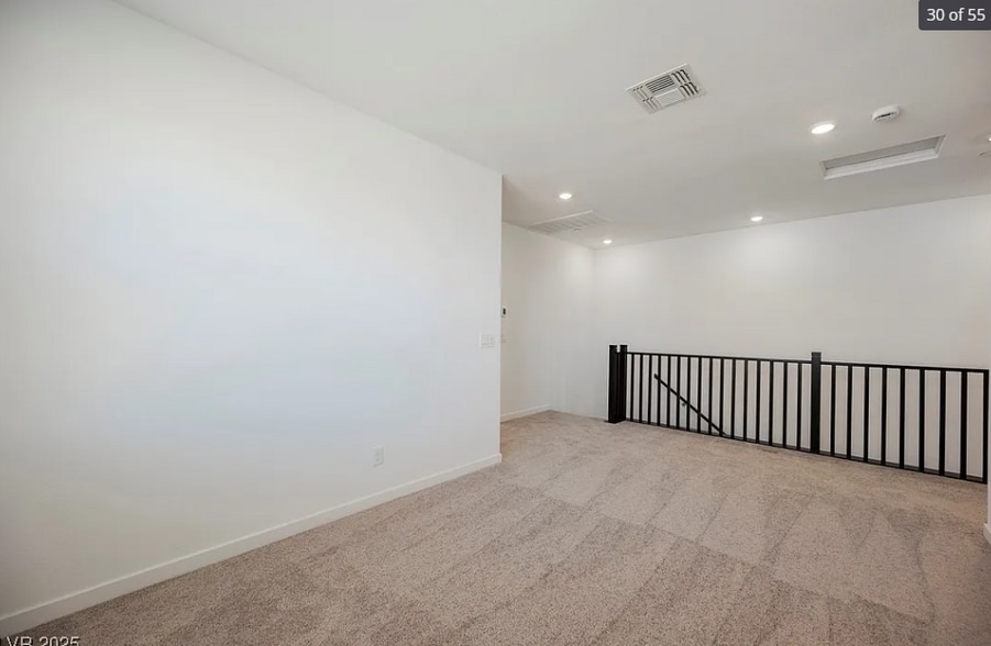 Building Photo - 2487 Altitude St