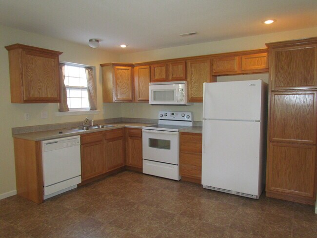 Building Photo - 24810 Talladega Rd