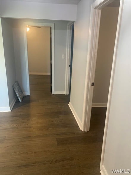 Building Photo - 18160 N Jefferson St