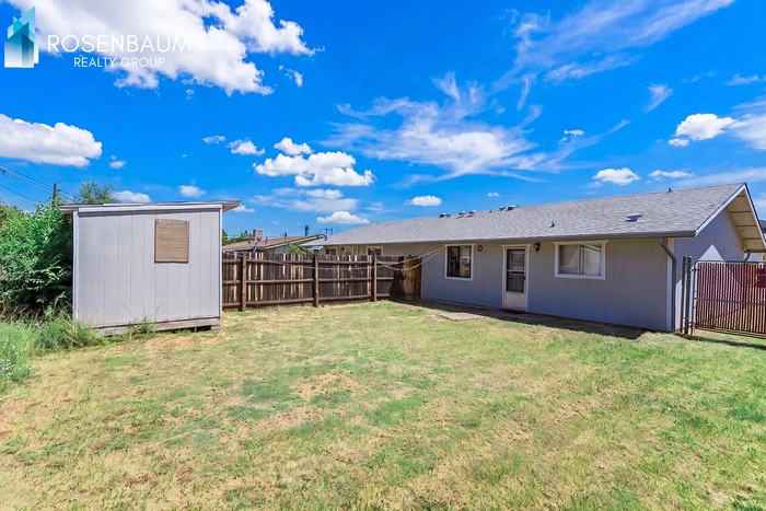 Building Photo - 3100 N Truwood Dr