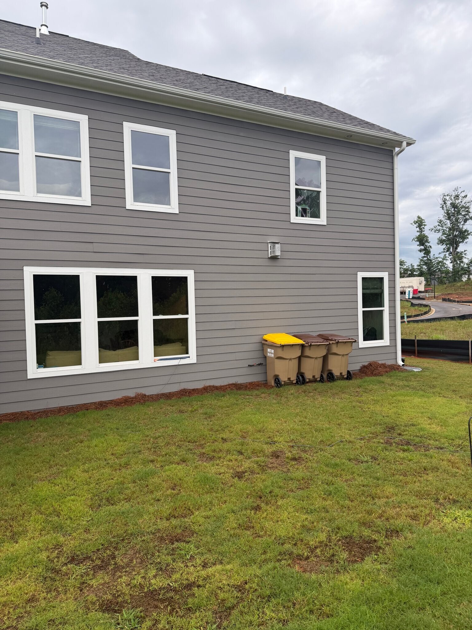 Building Photo - 225 Hickory Grv Ln