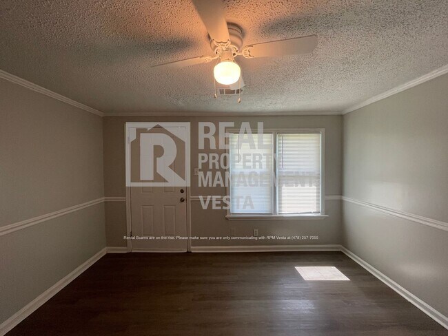 Building Photo - 5624 Swymer Dr