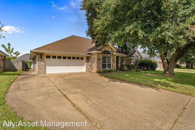 Building Photo - 4 br, 2 bath House - 5917 Clearview Circle