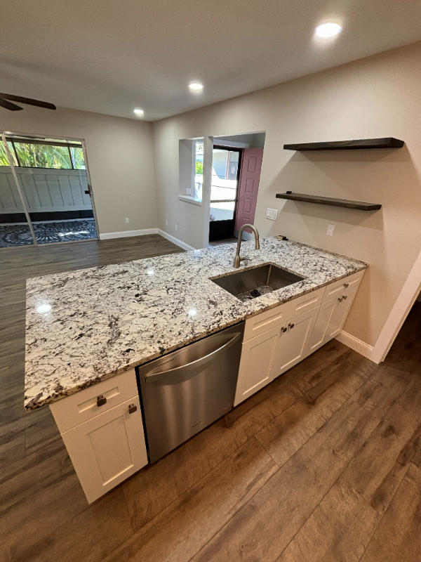 Building Photo - 3993 NW Cinnamon Tree Cir