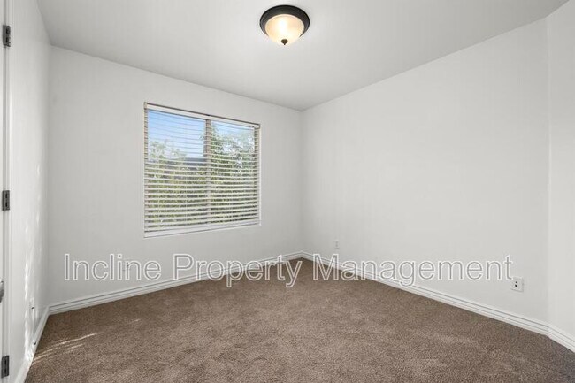 Building Photo - 518 S 2150 W