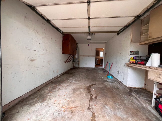 Building Photo - 2309 Peach Ct