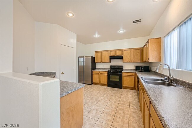 Building Photo - 3954 Vista Gold Ct