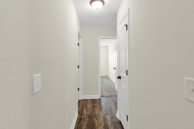 Building Photo - 507 Ginn St