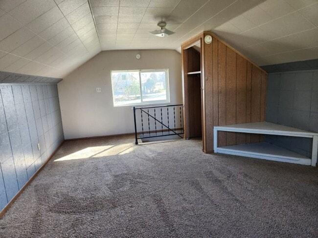 Building Photo - 6344 Eastside Hwy