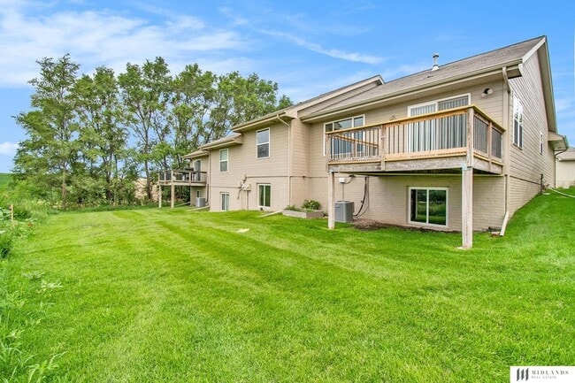 Building Photo - 19615 Marinda St