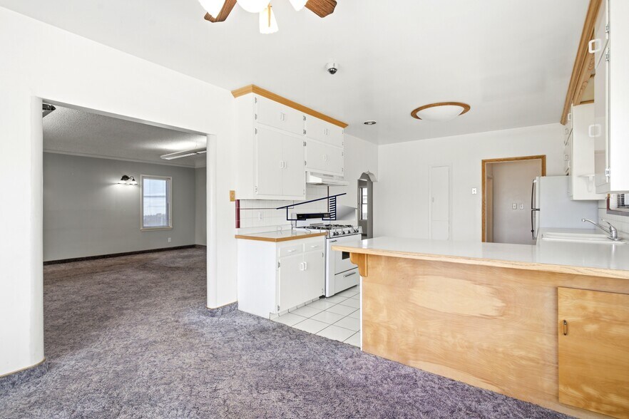 Building Photo - 1718 W 3300 S